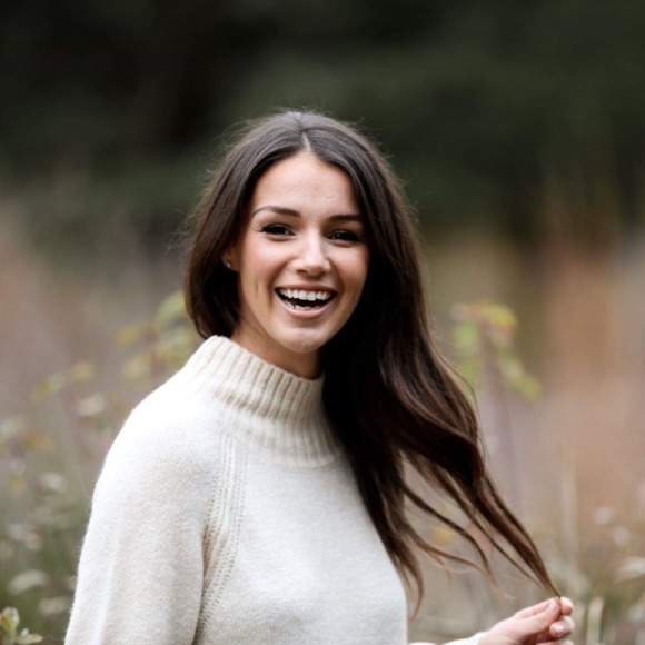 Meet your Posher, Leah - Picture 1 of 1